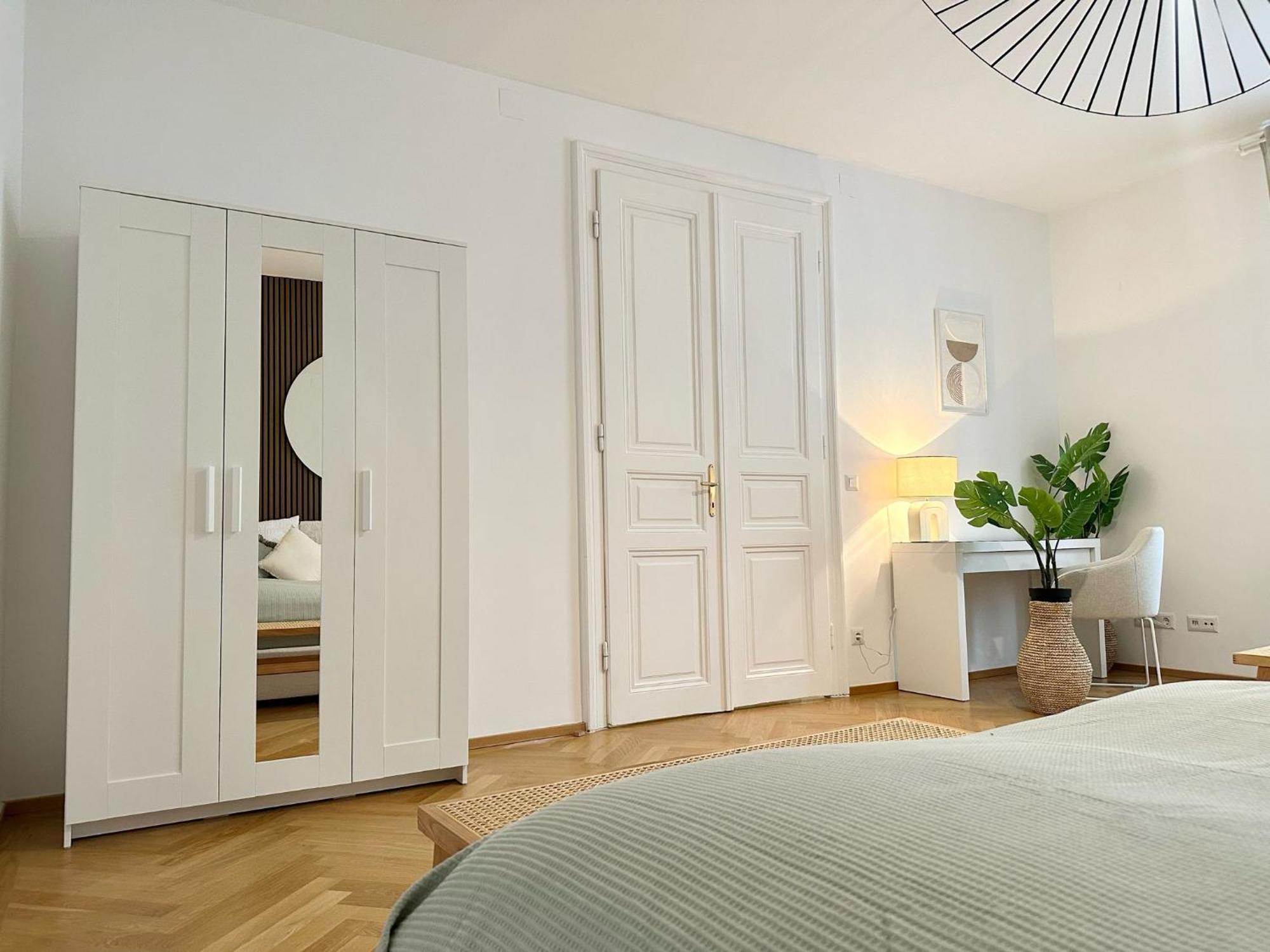 Designer Apartment Near Main Station Wien Eksteriør billede