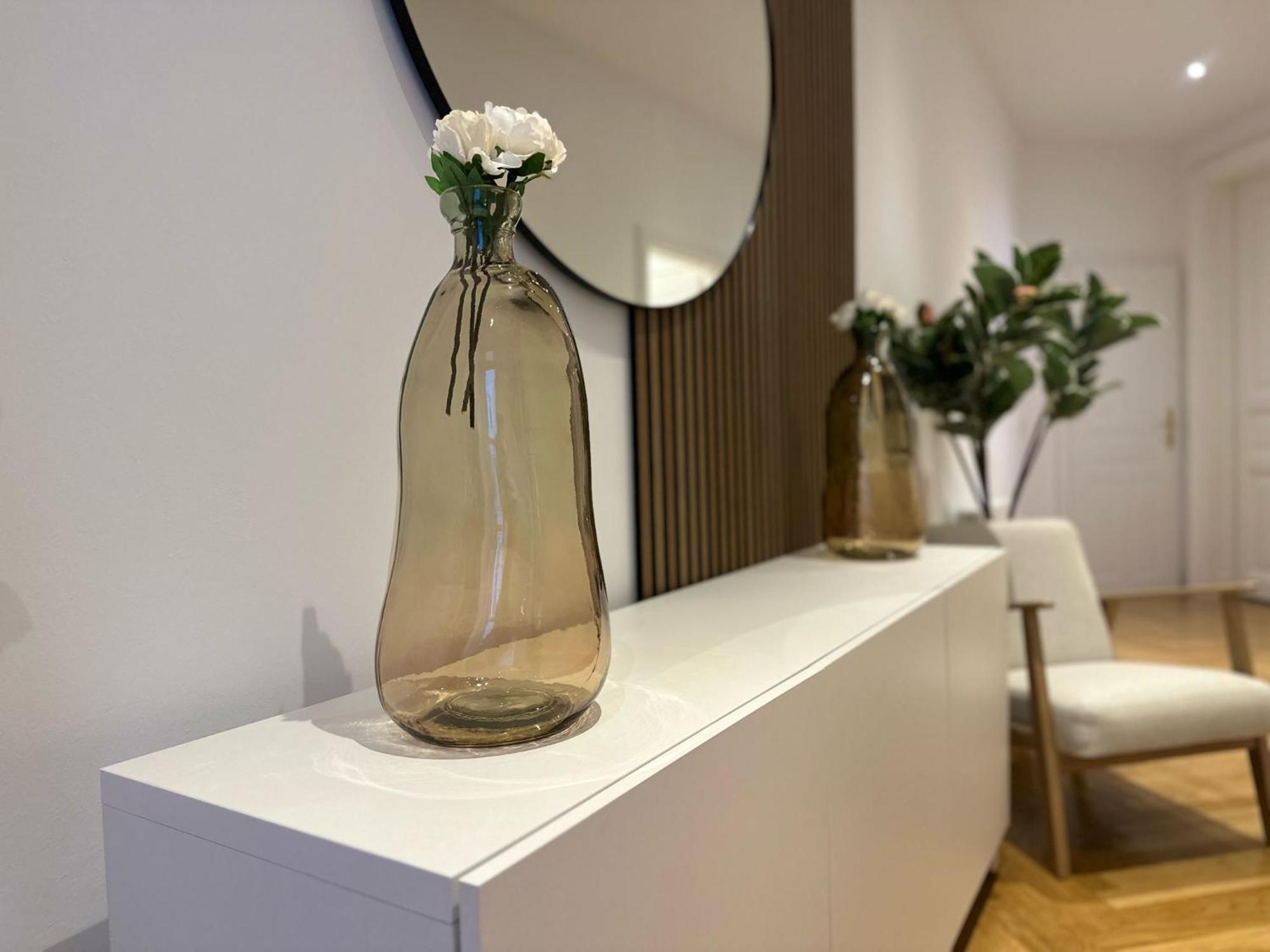 Designer Apartment Near Main Station Wien Eksteriør billede